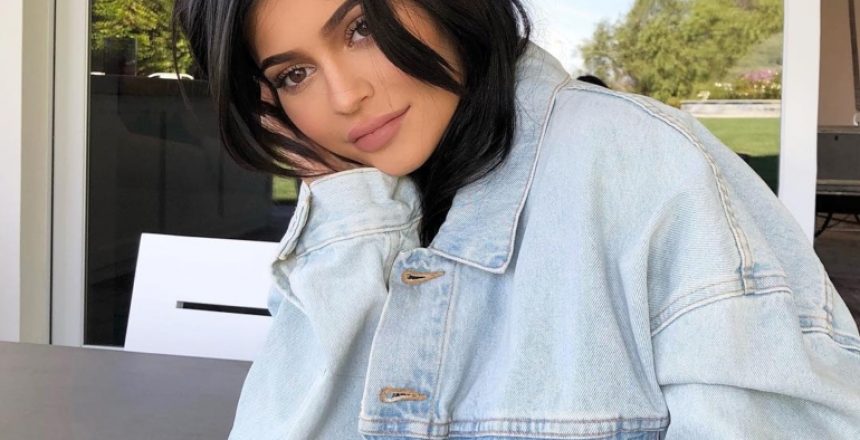 12.26.17_Kylie-Jenner-1-770x501-1